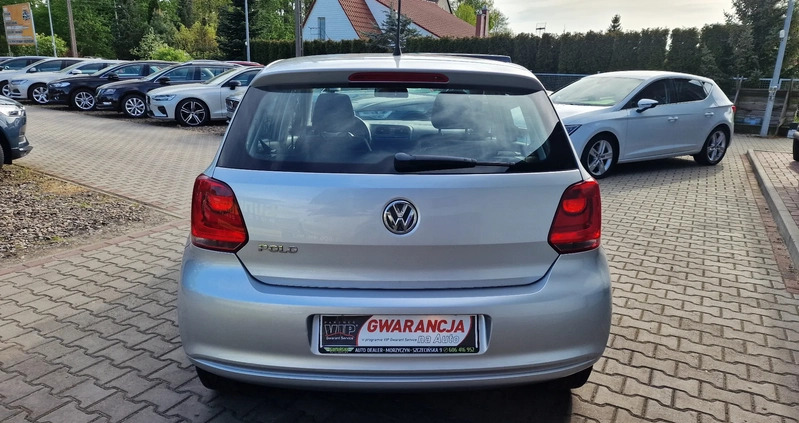 Volkswagen Polo cena 25999 przebieg: 175000, rok produkcji 2013 z Zambrów małe 326